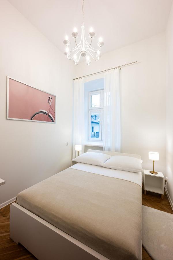 Native Apartments Skawinska 5 Cracovie Extérieur photo